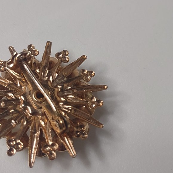 Vintage Small Metal And Clear Glass Decorative Brooch - Picture 12 of 14